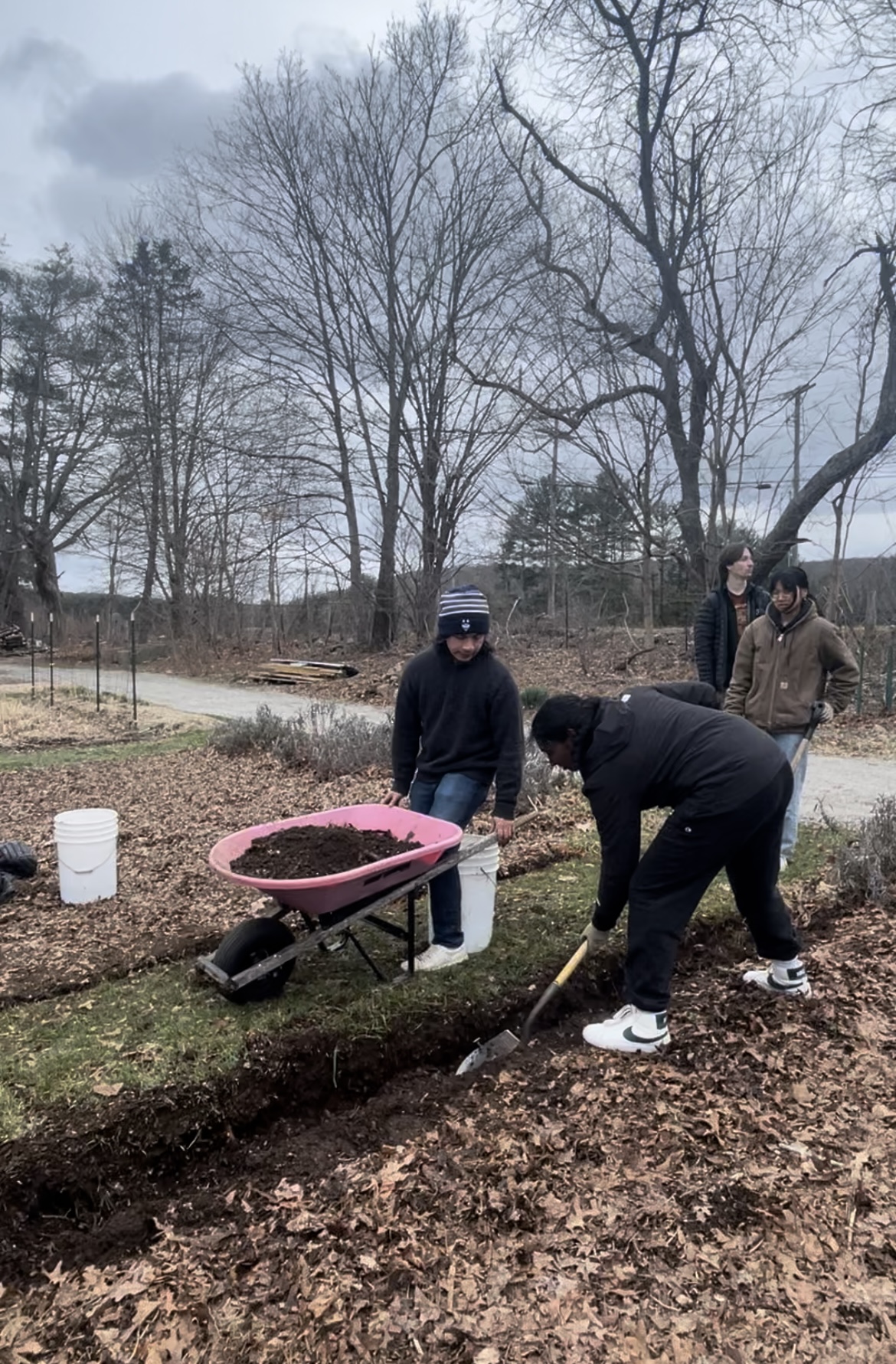 legacy students doing community service projec